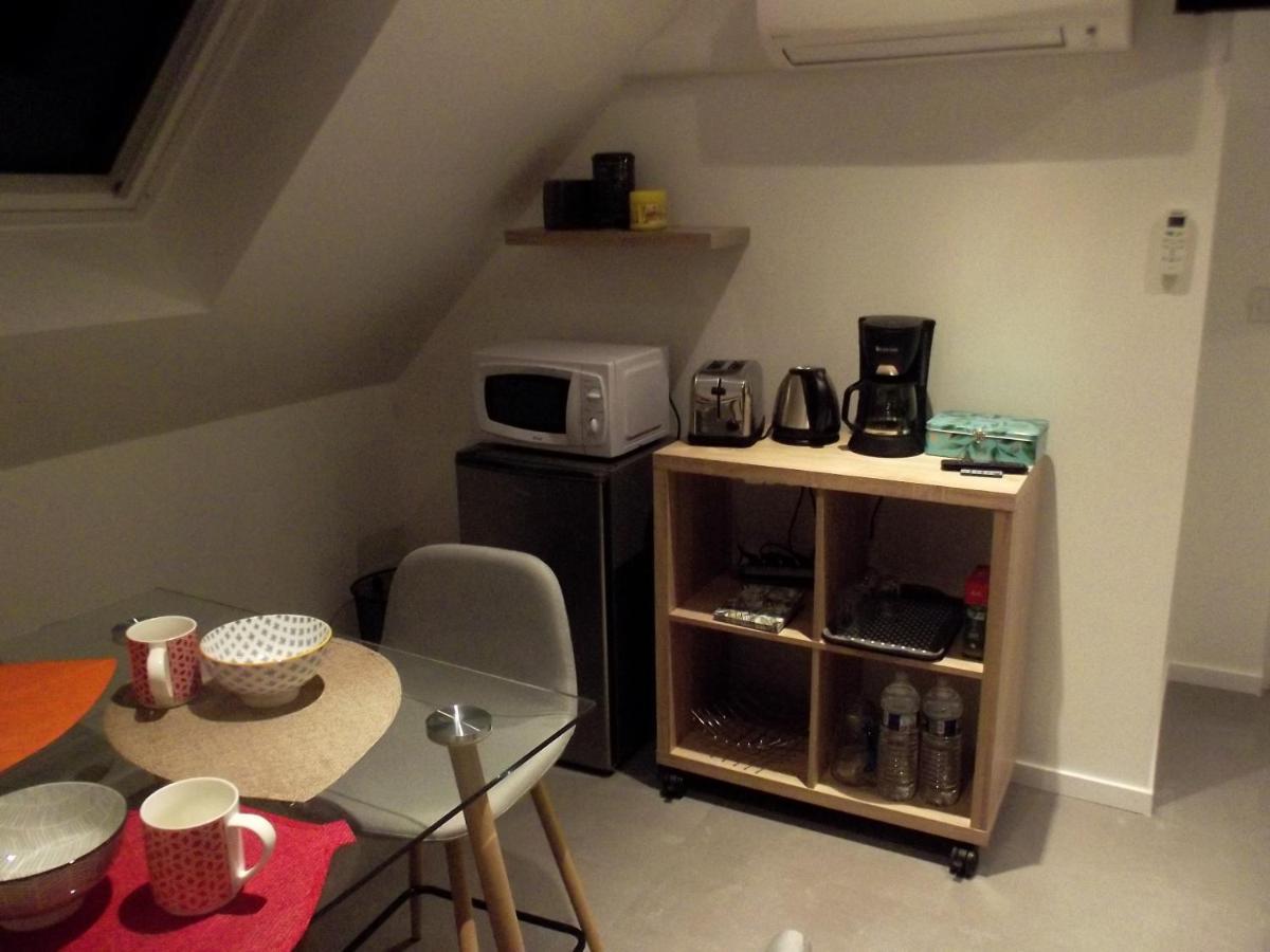 Génillé L'Escapade Lochoise Bed & Breakfast エクステリア 写真